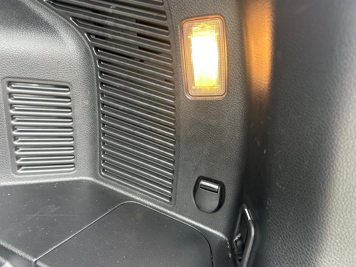 2022 Nissan X-TRAIL ST