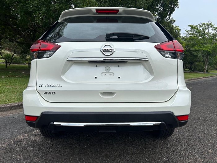 2022 Nissan X-TRAIL ST