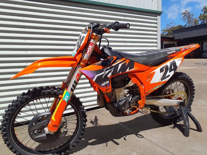 2023 KTM 450 SX-F SX-F Orange