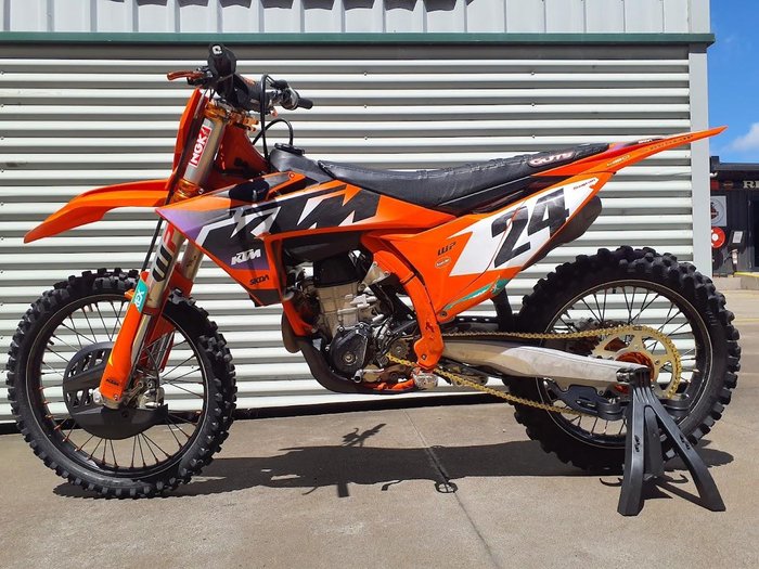 2023 KTM 450 SX-F SX-F Orange