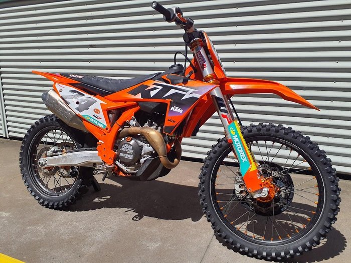 2023 KTM 450 SX-F SX-F Orange
