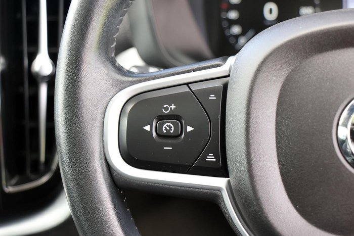 2018 Volvo XC60 D4 Momentum