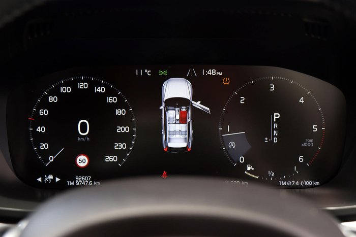 2018 Volvo XC60 D4 Momentum