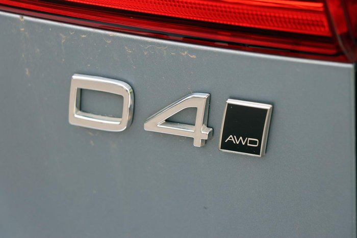 2018 Volvo XC60 D4 Momentum