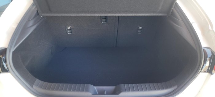 2025 Mazda 3 G25 Evolve SP