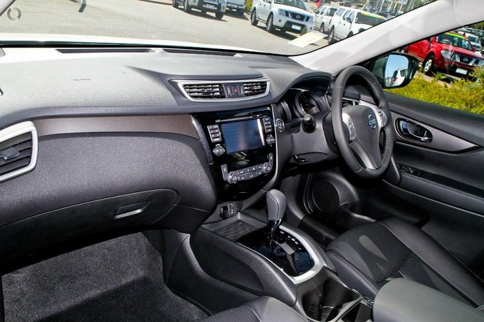 2016 Nissan X-TRAIL ST-L T32 Ivory Pearl