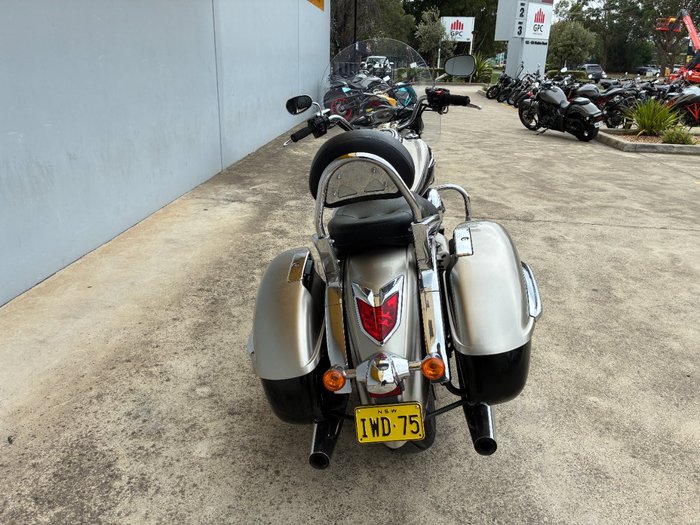 2012 Kawasaki VULCAN 1700 CLASSIC (VN1700) Silver