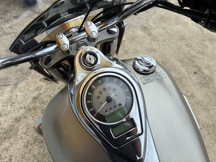 2012 Kawasaki VULCAN 1700 CLASSIC (VN1700) Silver