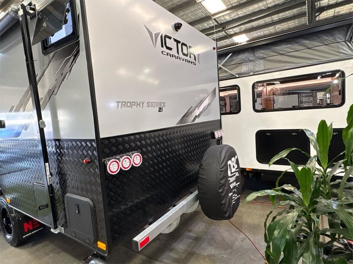 2025 VICTORY CARAVANS Off-Road Family 21