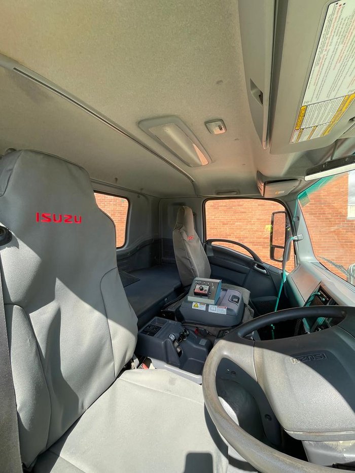 2020 Isuzu Fvz 260-300