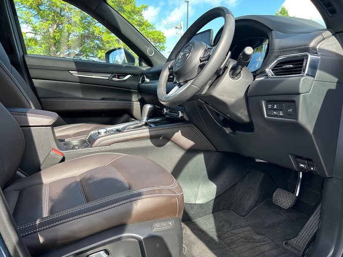 2025 Mazda CX-5 G25 Akera