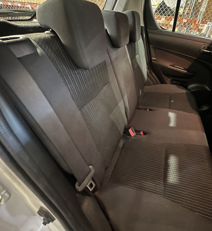 2014 Suzuki Swift GL Navigator