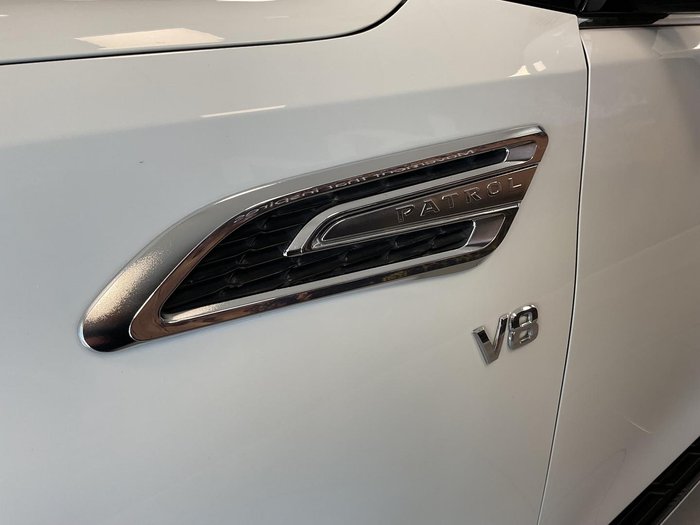 2022 Nissan Patrol Ti-L