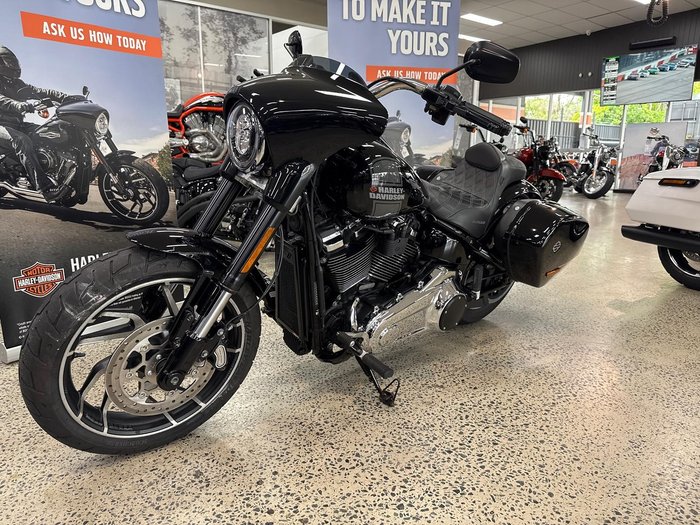 2022 Harley-Davidson Sport Glide 107 (FLSB) Softail Black
