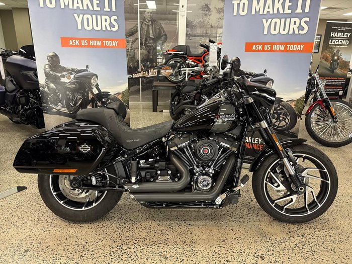 2022 Harley-Davidson Sport Glide 107 (FLSB) Softail Black