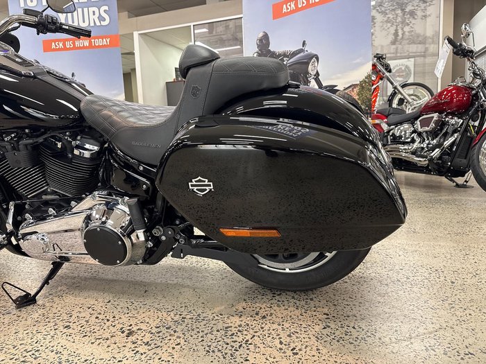 2022 Harley-Davidson Sport Glide 107 (FLSB) Softail Black