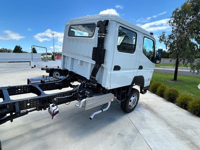 2025 Fuso Canter 4X4
