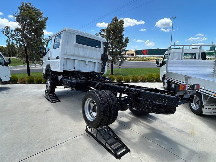 2025 Fuso Canter 4X4