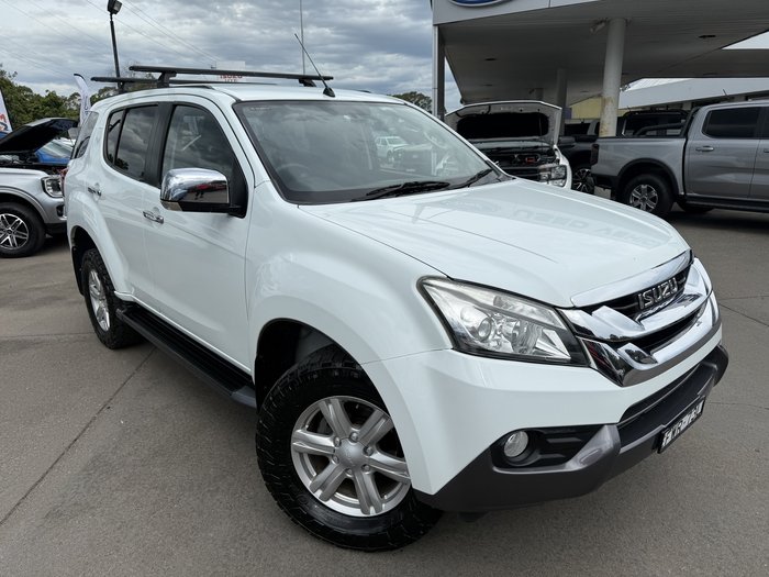 2014 Isuzu MU-X