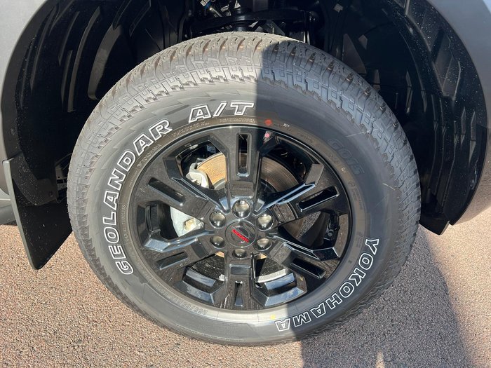 2025 Nissan Navara PRO-4X