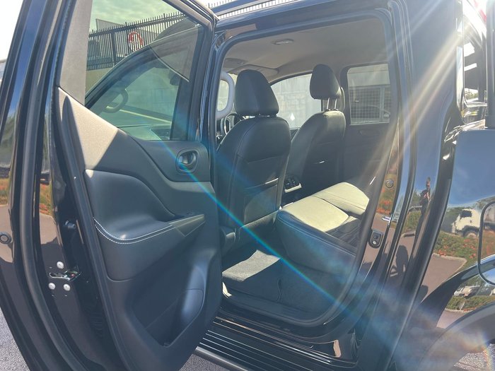 2025 Nissan Navara PRO-4X