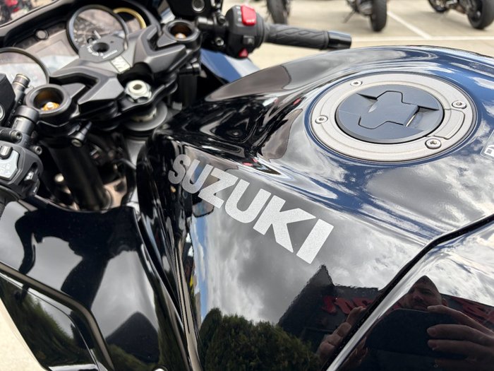 2021 Suzuki GSX1300RA (HAYABUSA) Black