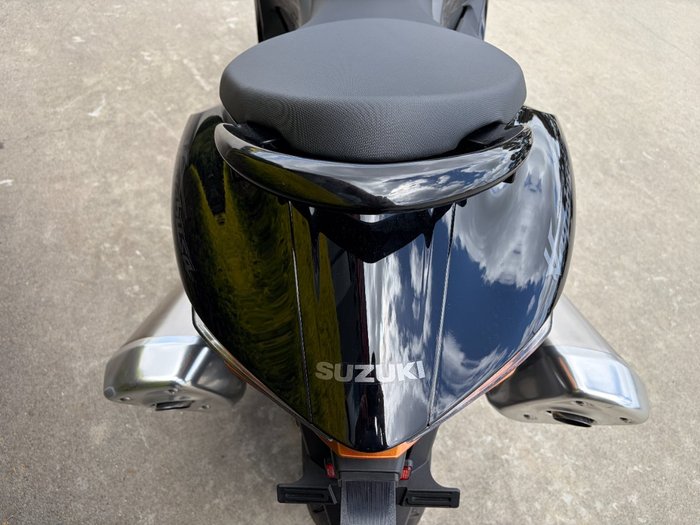 2021 Suzuki GSX1300RA (HAYABUSA) Black