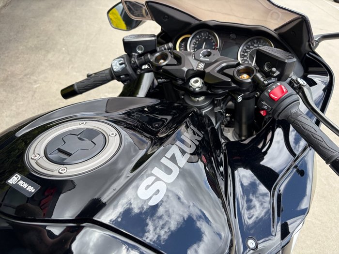 2021 Suzuki GSX1300RA (HAYABUSA) Black