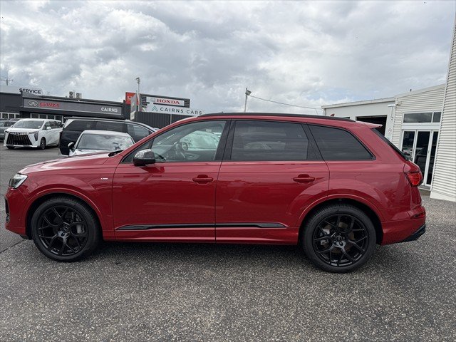 2025 Audi Q7 50 TDI S line