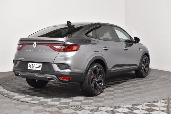 2022 Renault Arkana R.S. Line