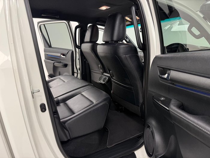 2023 Toyota Hilux Rogue GUN126R 4X4 Dual Range Glacier White