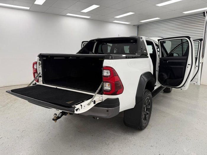 2023 Toyota Hilux Rogue GUN126R 4X4 Dual Range Glacier White