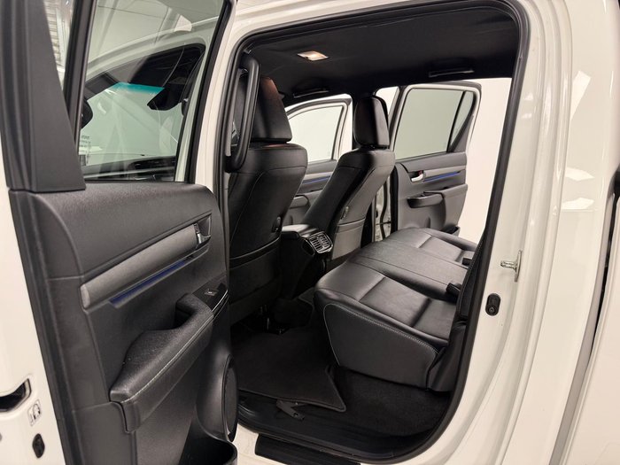 2023 Toyota Hilux Rogue GUN126R 4X4 Dual Range Glacier White