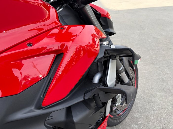 2023 DUCATI STREETFIGHTER V2
