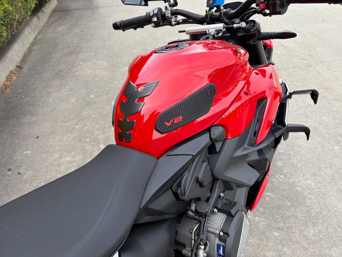 2023 DUCATI STREETFIGHTER V2