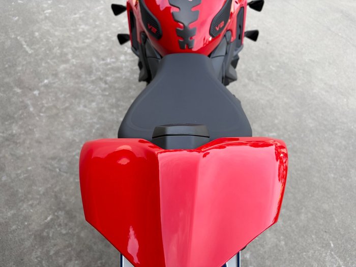 2023 DUCATI STREETFIGHTER V2