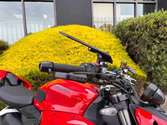 2023 DUCATI STREETFIGHTER V2
