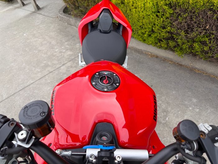 2023 DUCATI STREETFIGHTER V2