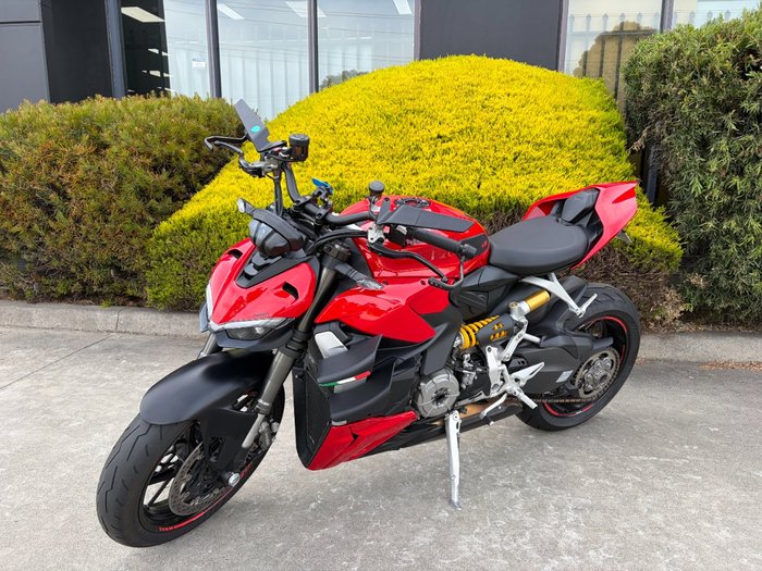 2023 DUCATI STREETFIGHTER V2