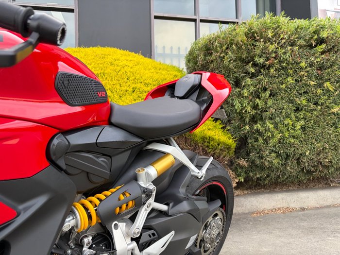 2023 DUCATI STREETFIGHTER V2