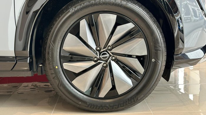 2025 Nissan Ariya Advance+ FE0 MY25 Ceramic Grey/Black Roof