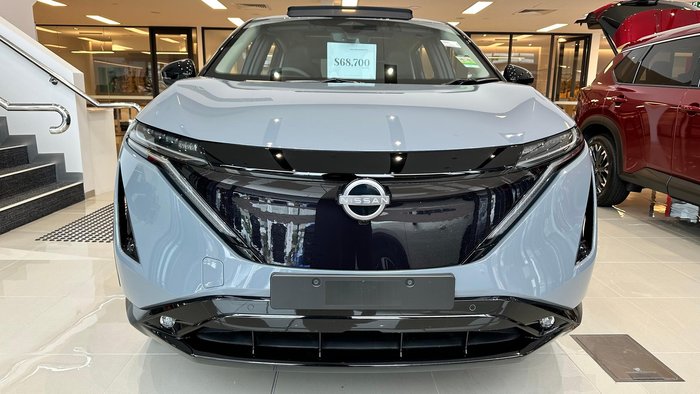 2025 Nissan Ariya Advance+ FE0 MY25 Ceramic Grey/Black Roof