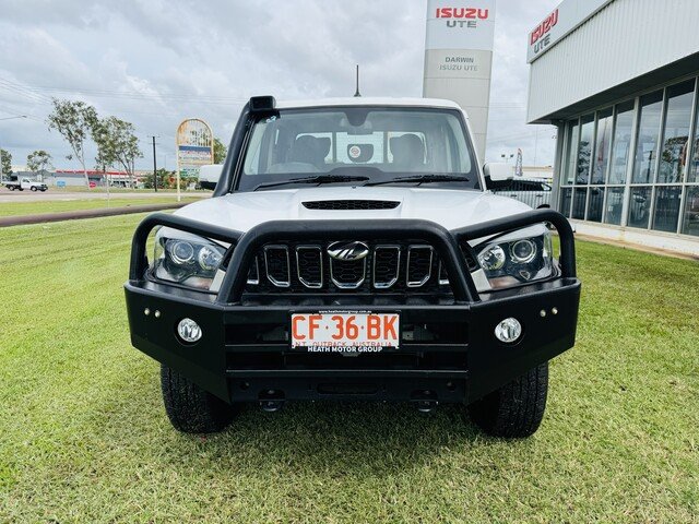 2022 Mahindra PIK-UP 2022 Mahindra PIK-UP Dual Cab Utility MT 4x4 S10+ Arctic White