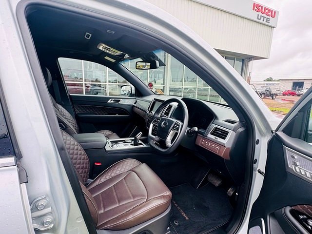 2022 Ssangyong Rexton Rexton Ultimate 2.2T Diesel Auto 4WD MY23 (Black Leather) Fine Silver Metallic