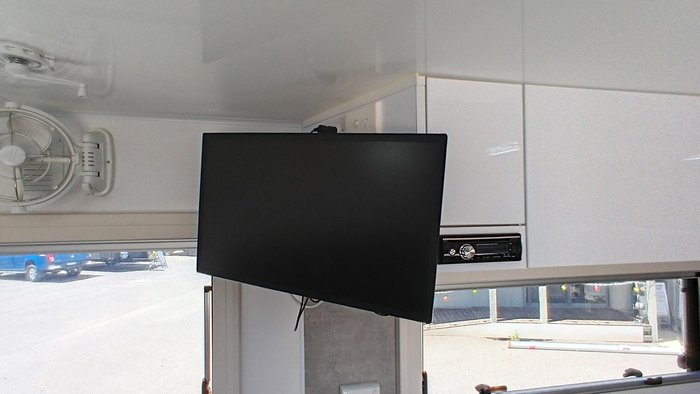 2023 Millard Mflow 1760