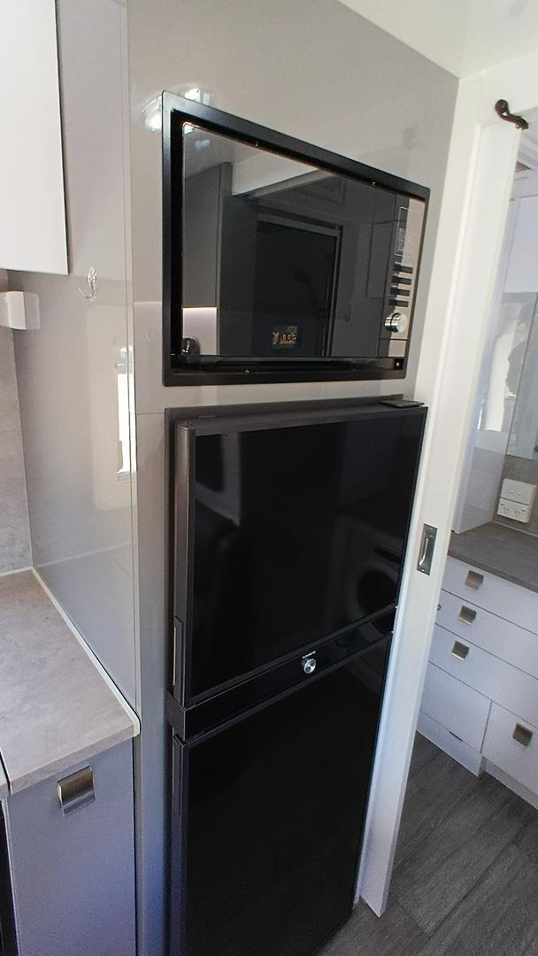 2023 Millard Mflow 1760