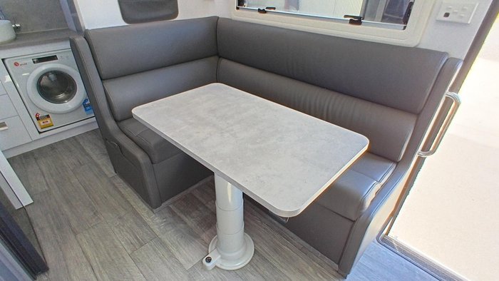 2023 Millard Mflow 1760