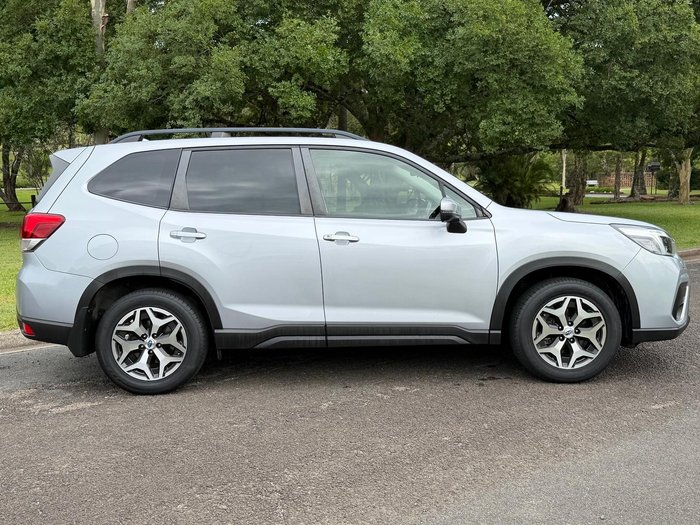 2021 Subaru Forester 2.5i