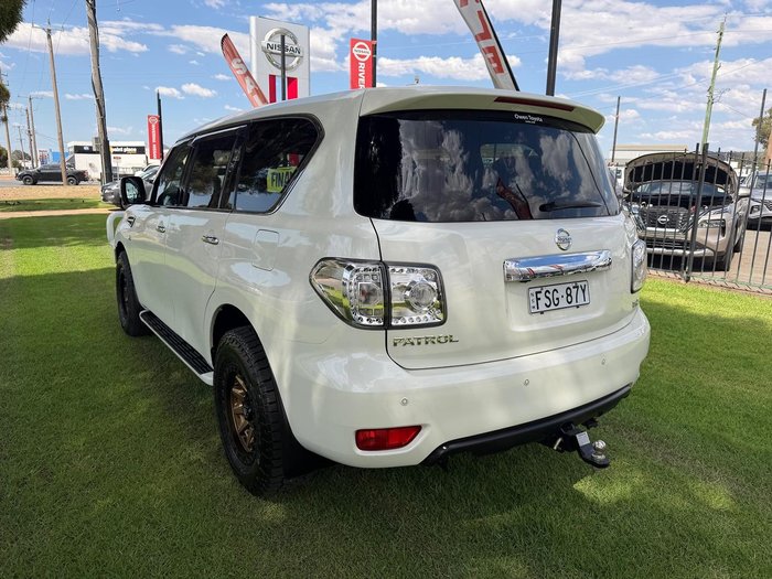 2017 Nissan Patrol Ti-L
