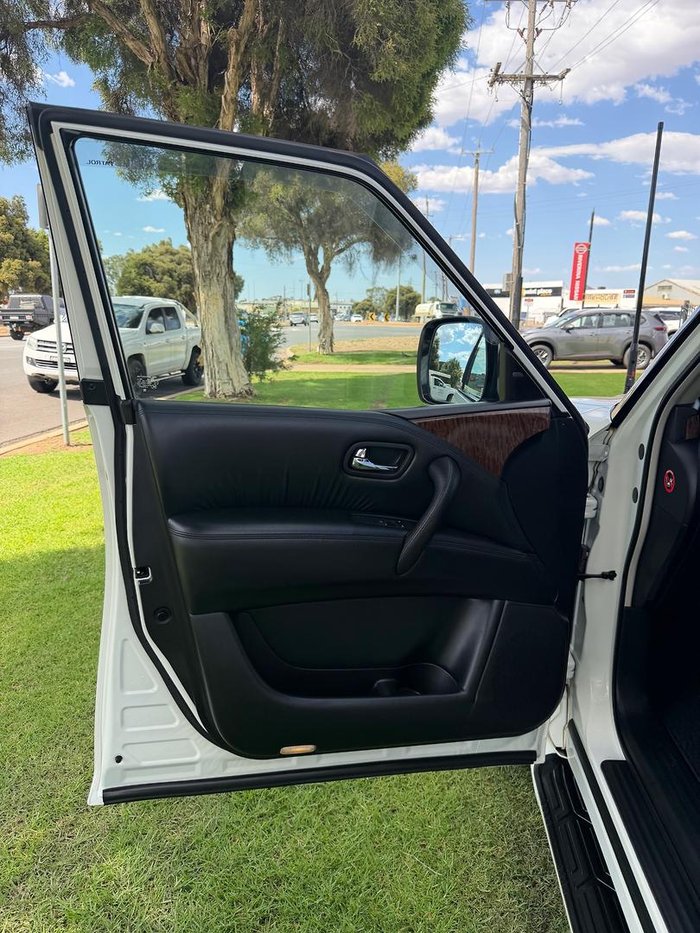 2017 Nissan Patrol Ti-L